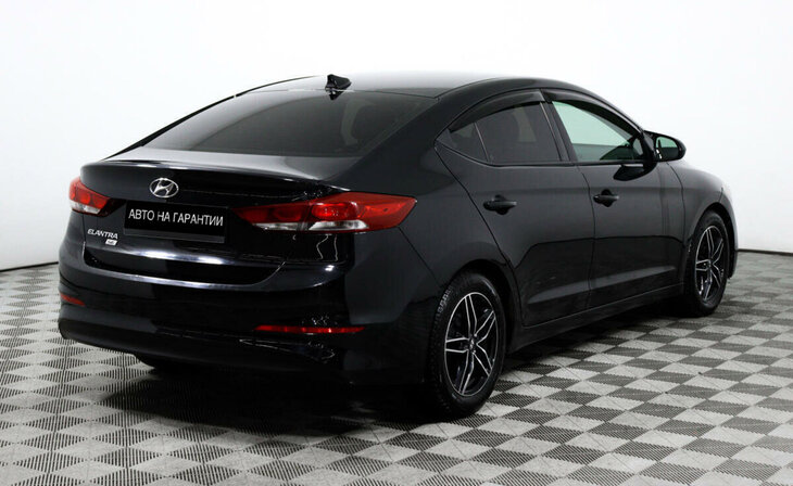 Hyundai Elantra - Фото 4