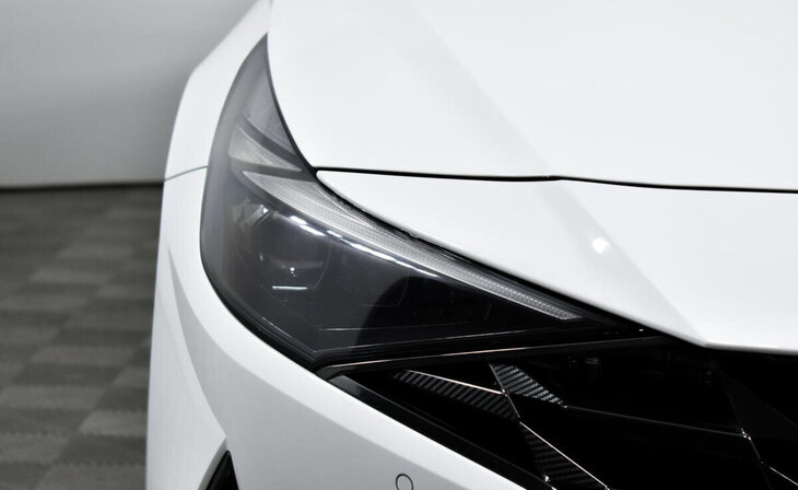 Hyundai Elantra - Фото 4