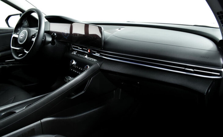 Hyundai Elantra - Фото 6