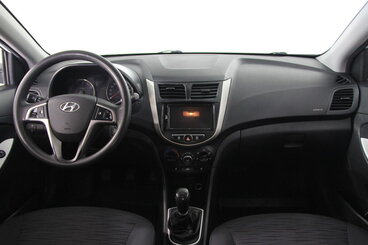 Hyundai Solaris, I Рестайлинг, № лота 10957, фото 6