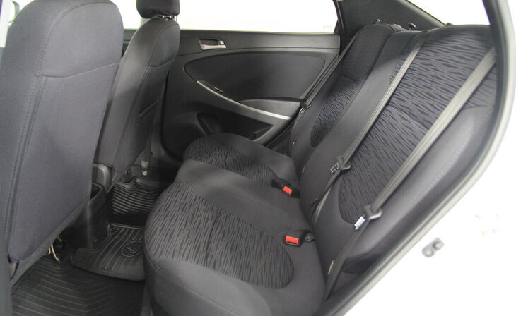 Hyundai Solaris - Фото 6