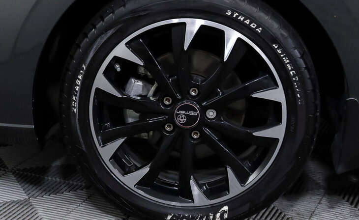 Hyundai Elantra - Фото 6