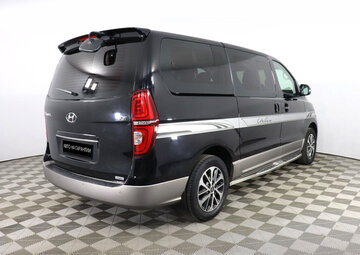 Hyundai Grand Starex