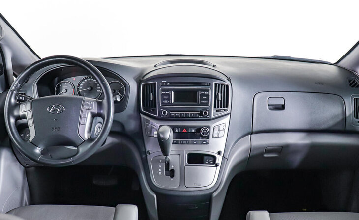 Hyundai Grand Starex - Фото 9