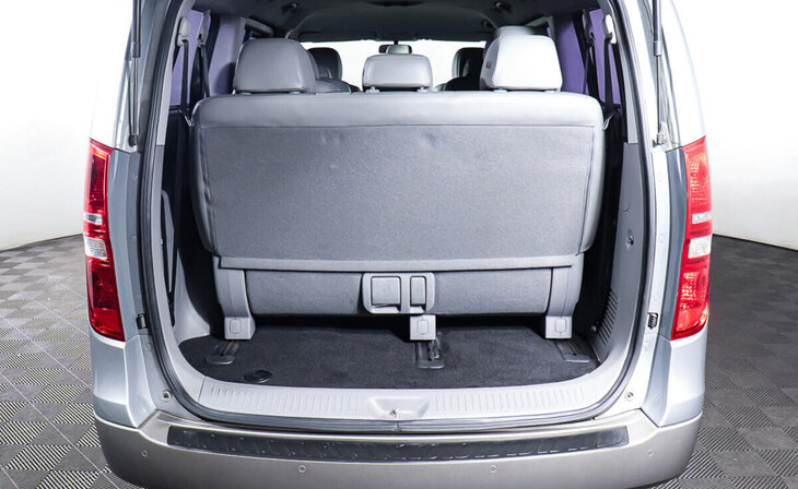 Hyundai Grand Starex - Фото 18