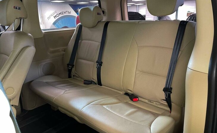 Hyundai Grand Starex - Фото 13