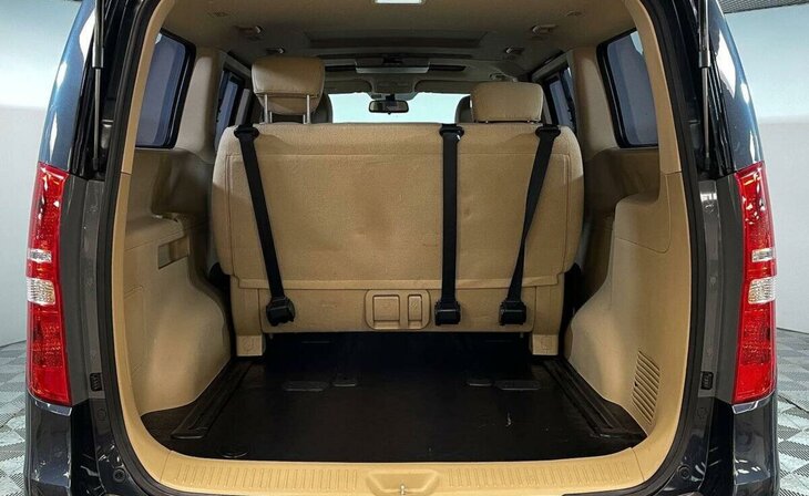 Hyundai Grand Starex - Фото 14