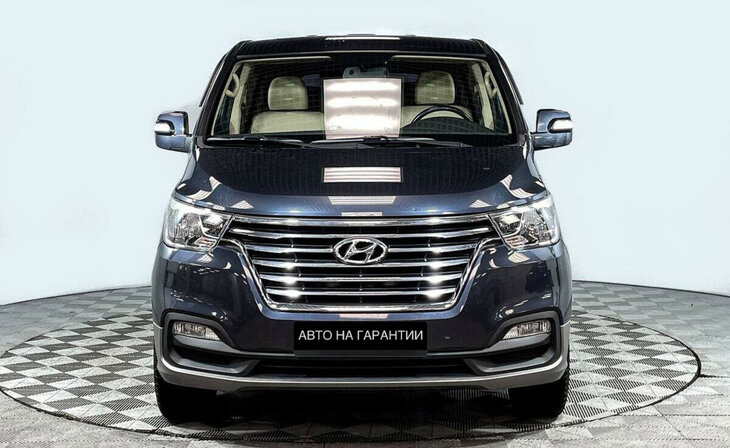 Hyundai Grand Starex - Фото 1