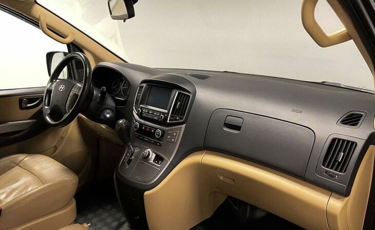 Hyundai Grand Starex - Фото 6
