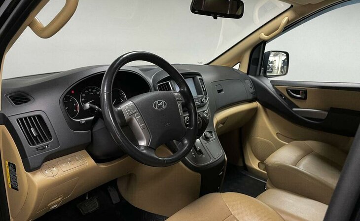 Hyundai Grand Starex - Фото 8