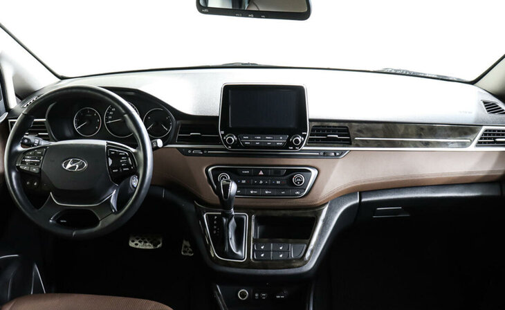 Hyundai Grand Starex - Фото 11