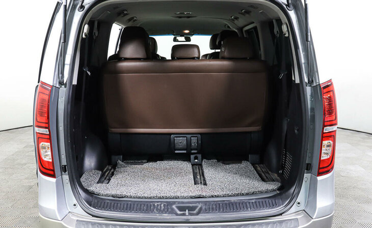 Hyundai Grand Starex - Фото 18