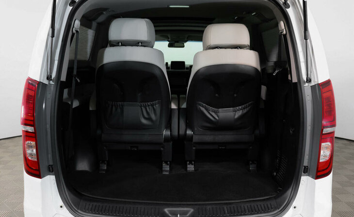 Hyundai Grand Starex - Фото 16