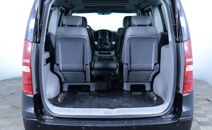 Hyundai Grand Starex - Фото 16