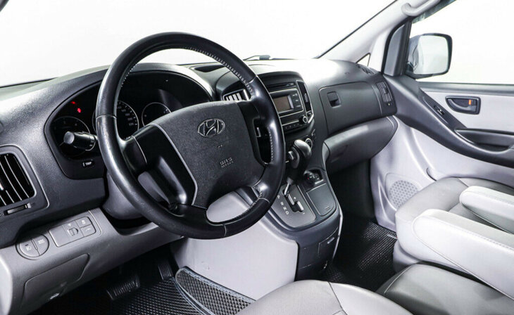 Hyundai Grand Starex - Фото 10