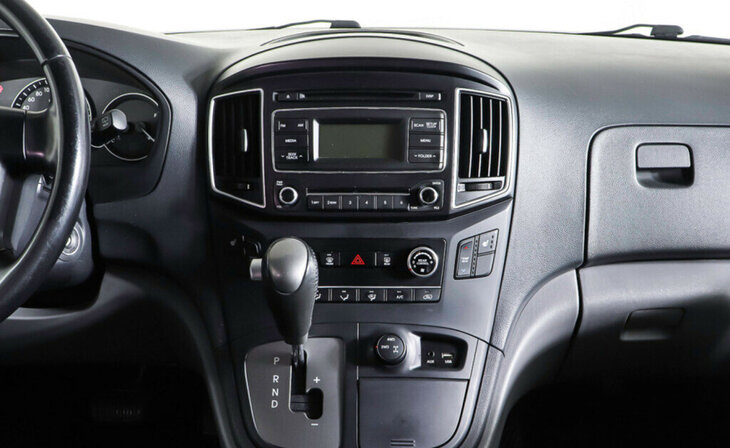 Hyundai Grand Starex - Фото 12