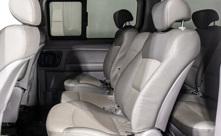 Hyundai Grand Starex - Фото 10