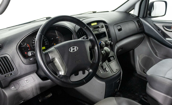 Hyundai Grand Starex - Фото 6