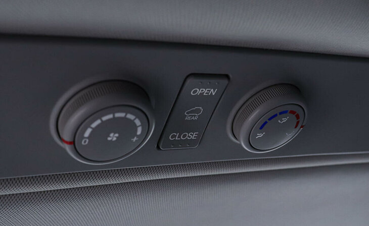 Hyundai Grand Starex - Фото 13