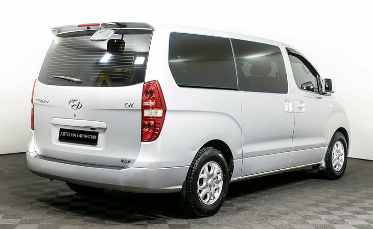 Hyundai Grand Starex - Фото 4