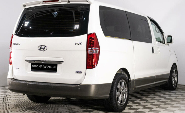 Hyundai Grand Starex - Фото 2