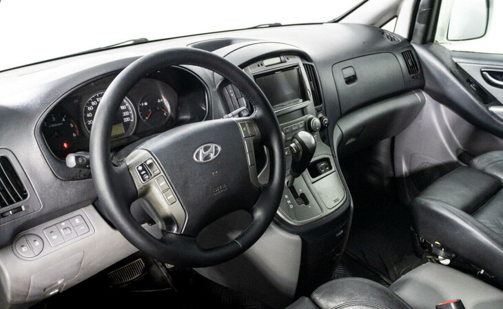 Hyundai Grand Starex - Фото 6