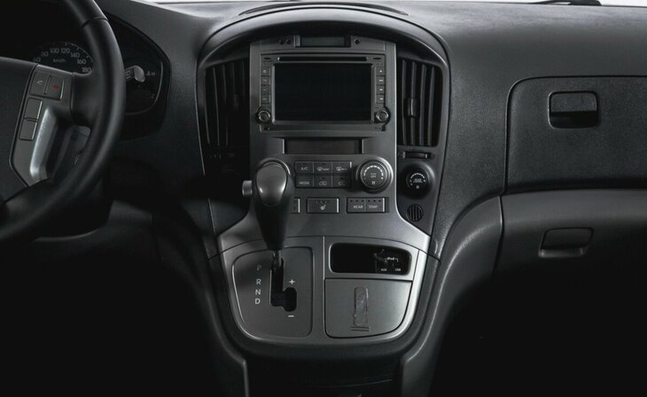 Hyundai Grand Starex - Фото 11