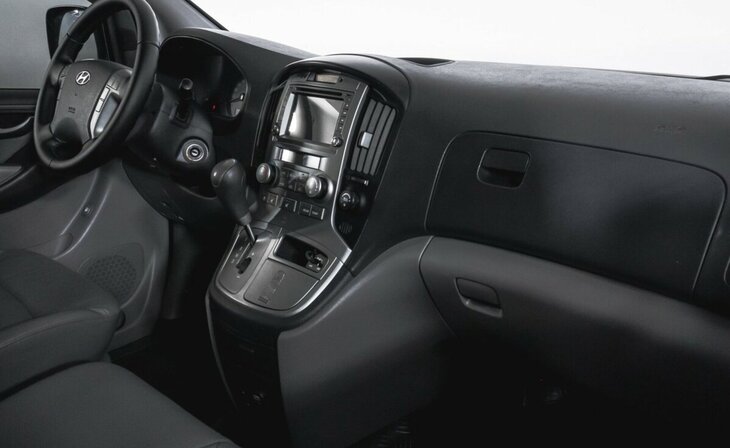 Hyundai Grand Starex - Фото 8
