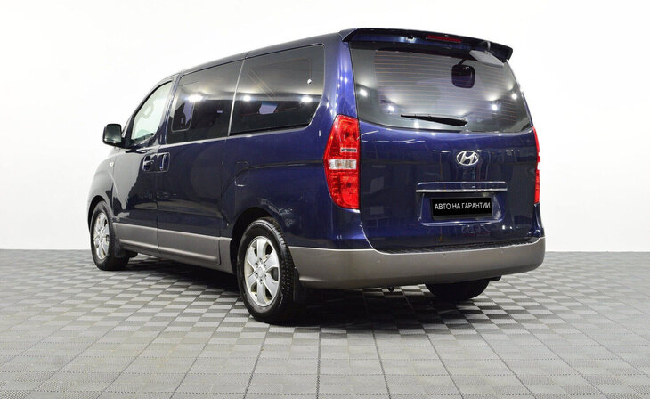 Hyundai Grand Starex - Фото 2