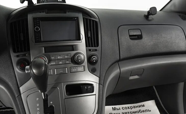 Hyundai Grand Starex - Фото 8