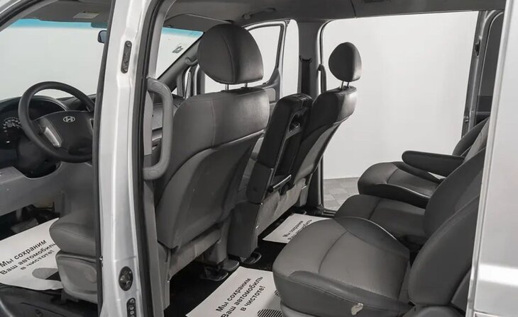 Hyundai Grand Starex - Фото 10