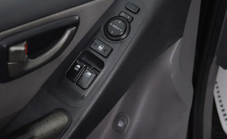 Hyundai Grand Starex - Фото 8