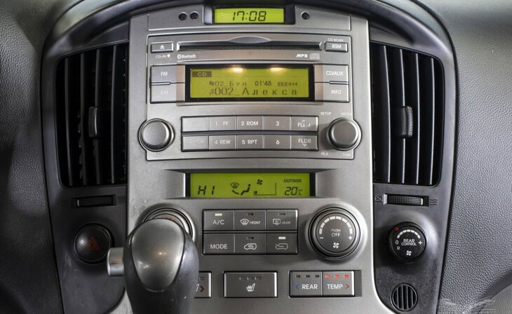 Hyundai Grand Starex - Фото 9