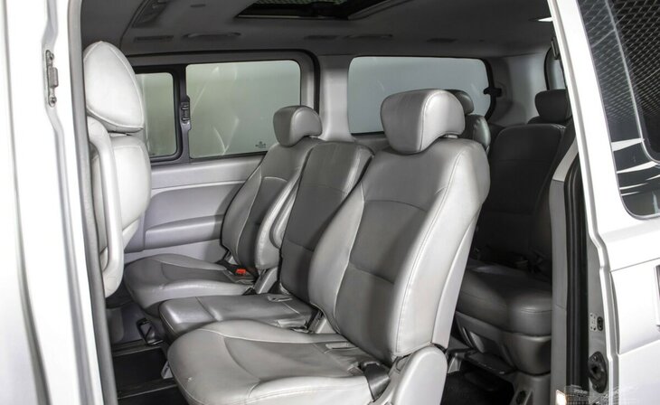 Hyundai Grand Starex - Фото 13