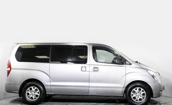 Hyundai Grand Starex - Фото 2