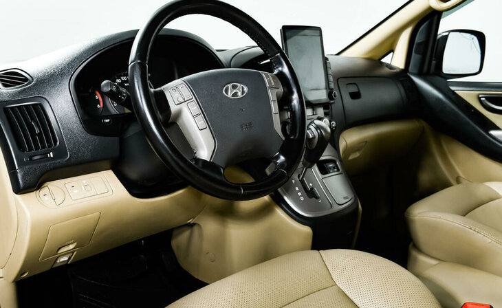Hyundai Grand Starex - Фото 8