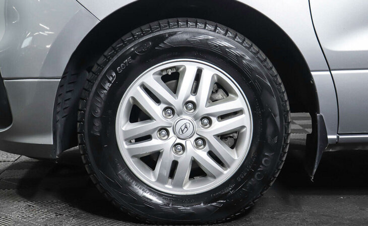 Hyundai Grand Starex - Фото 7