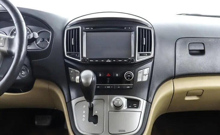 Hyundai Grand Starex - Фото 6