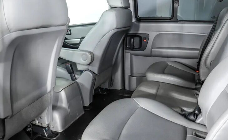 Hyundai Grand Starex - Фото 9