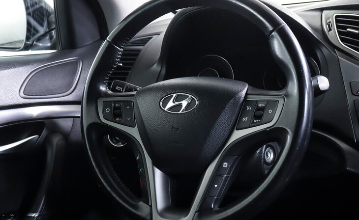 Hyundai i40 - Фото 11