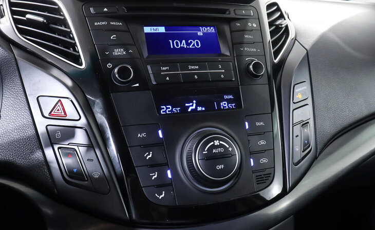 Hyundai i40 - Фото 13