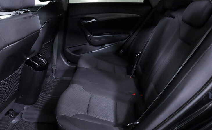 Hyundai i40 - Фото 15