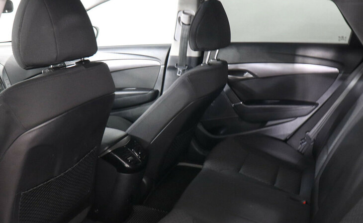 Hyundai i40 - Фото 7