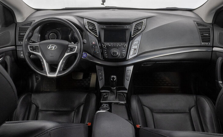 Hyundai i40 - Фото 9