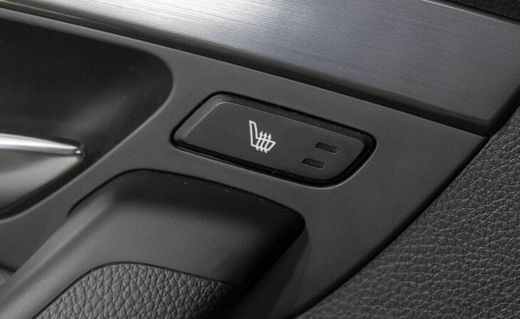 Hyundai i40 - Фото 17