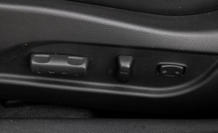 Hyundai i40 - Фото 19