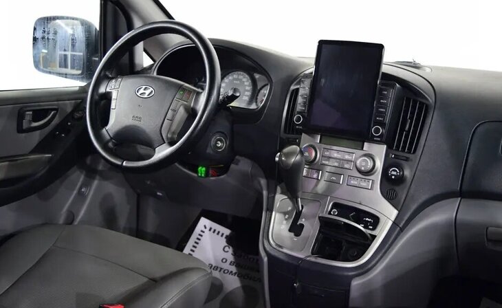 Hyundai Grand Starex - Фото 7