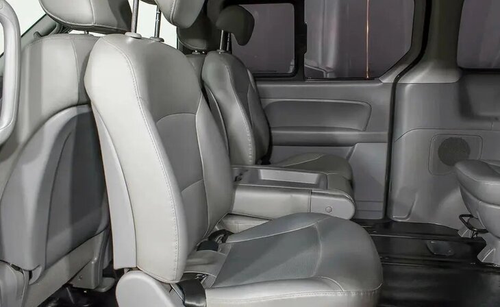 Hyundai Grand Starex - Фото 9