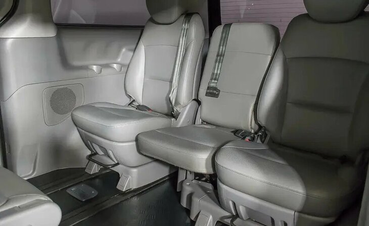 Hyundai Grand Starex - Фото 10