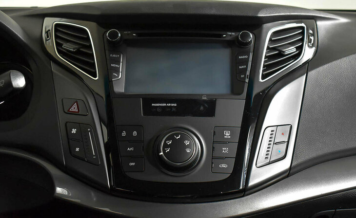 Hyundai i40 - Фото 13